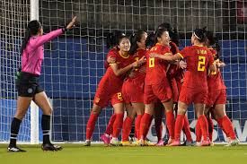 十五运U16女足：开门红 山东队6-0甘肃队.