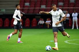 海星体育:摩根-罗杰斯:没能进球有点失望,但做好该做的总会有好结果.